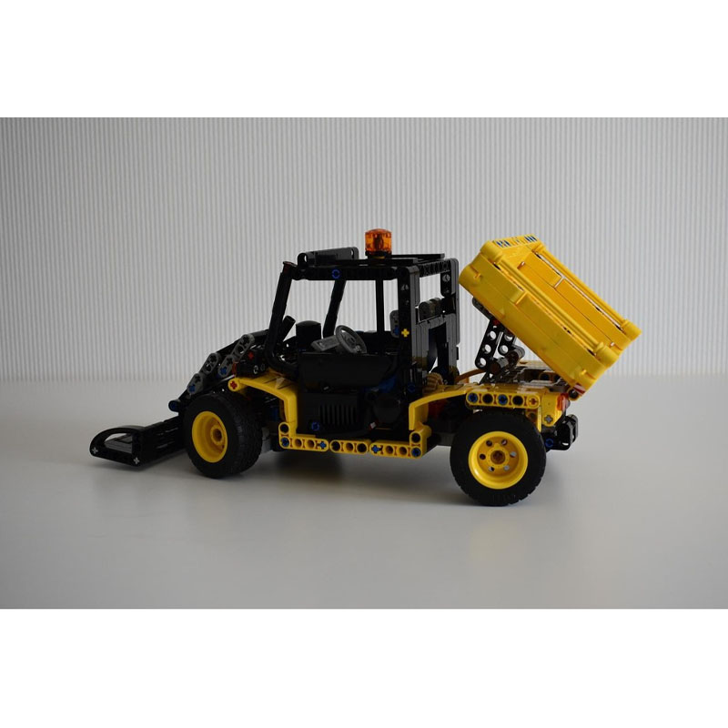 MOC-39974 Miejska Farma Ciągni – Urban Farming Agriculture recenzja i cena