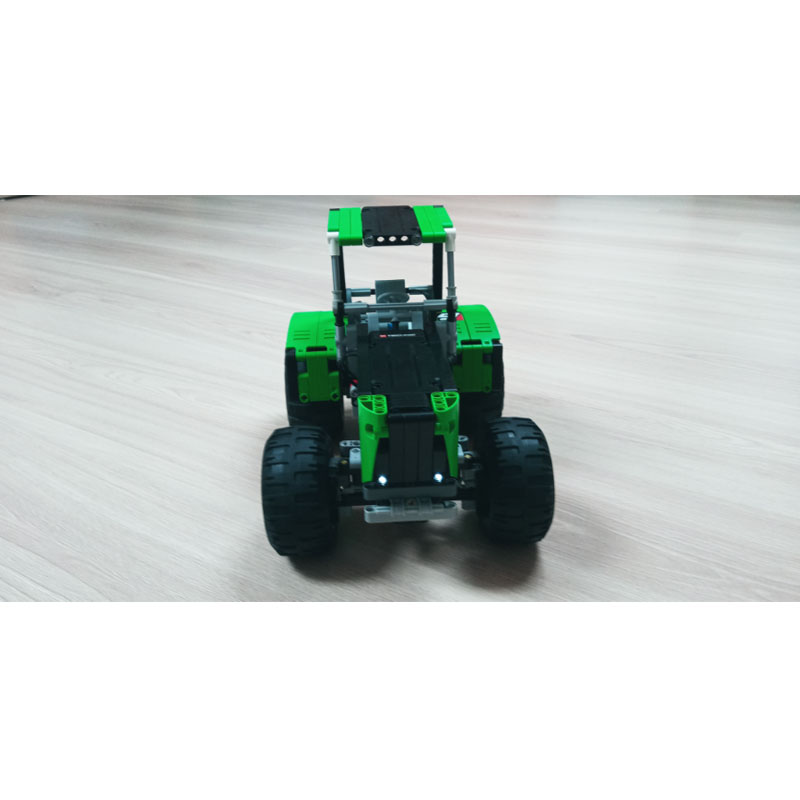 MOC-80667 Miejski Traktor Roln – Urban Farming Agriculture recenzja i cena